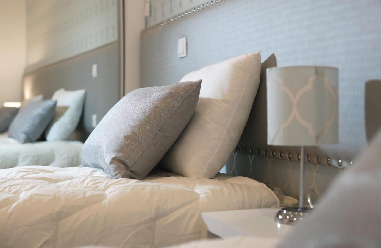 Glass Boutique - Rooms & Suites Marinha Grande Bagian luar foto