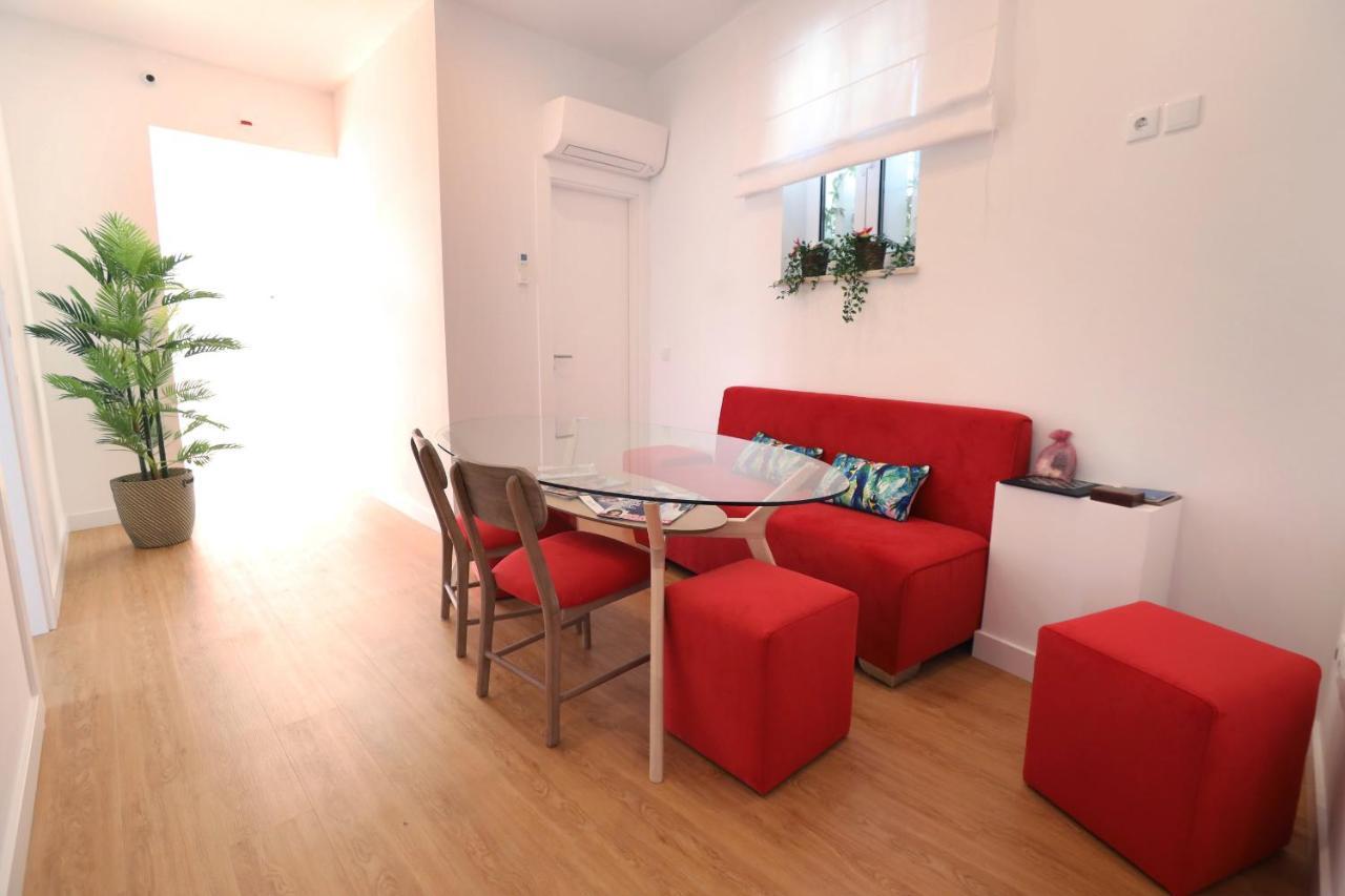 Glass Boutique - Rooms & Suites Marinha Grande Bagian luar foto