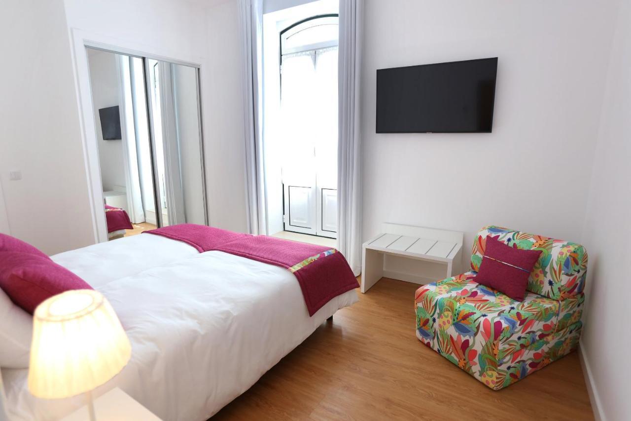 Glass Boutique - Rooms & Suites Marinha Grande Bagian luar foto