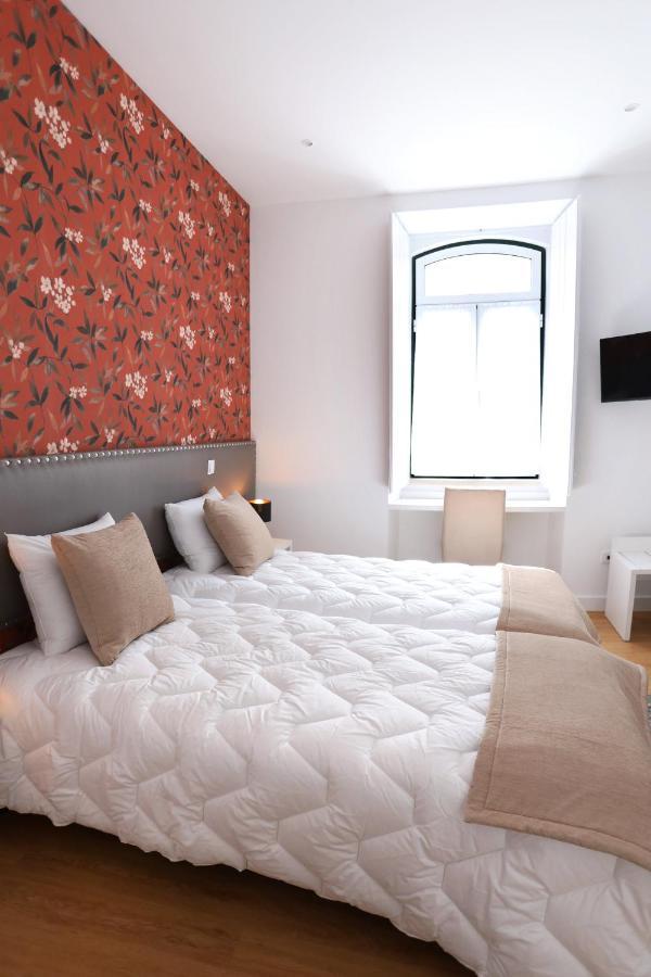 Glass Boutique - Rooms & Suites Marinha Grande Bagian luar foto