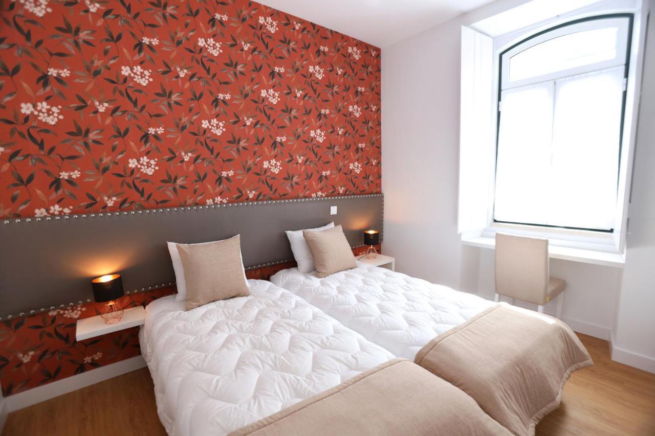 Glass Boutique - Rooms & Suites Marinha Grande Bagian luar foto