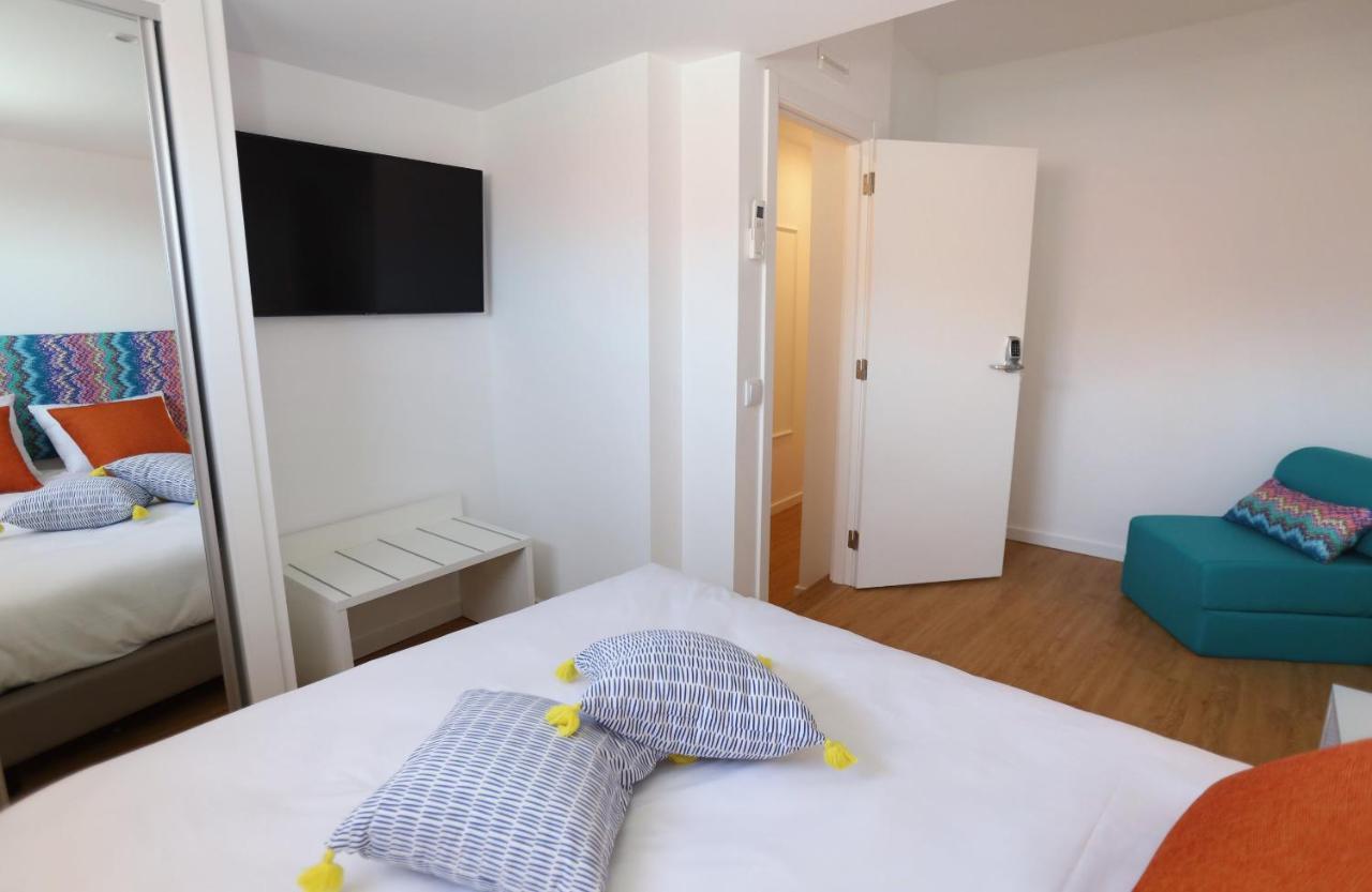Glass Boutique - Rooms & Suites Marinha Grande Bagian luar foto