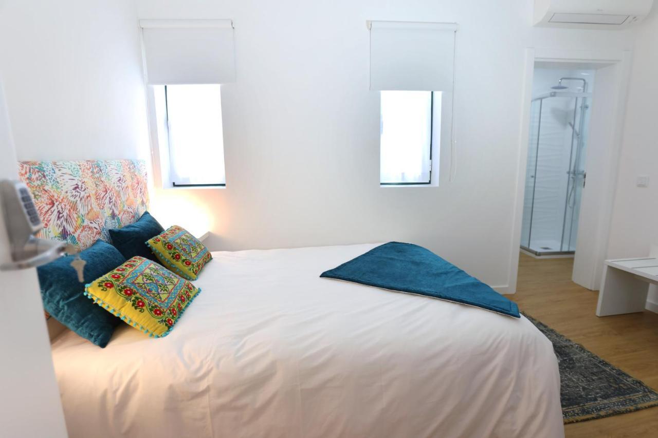 Glass Boutique - Rooms & Suites Marinha Grande Bagian luar foto