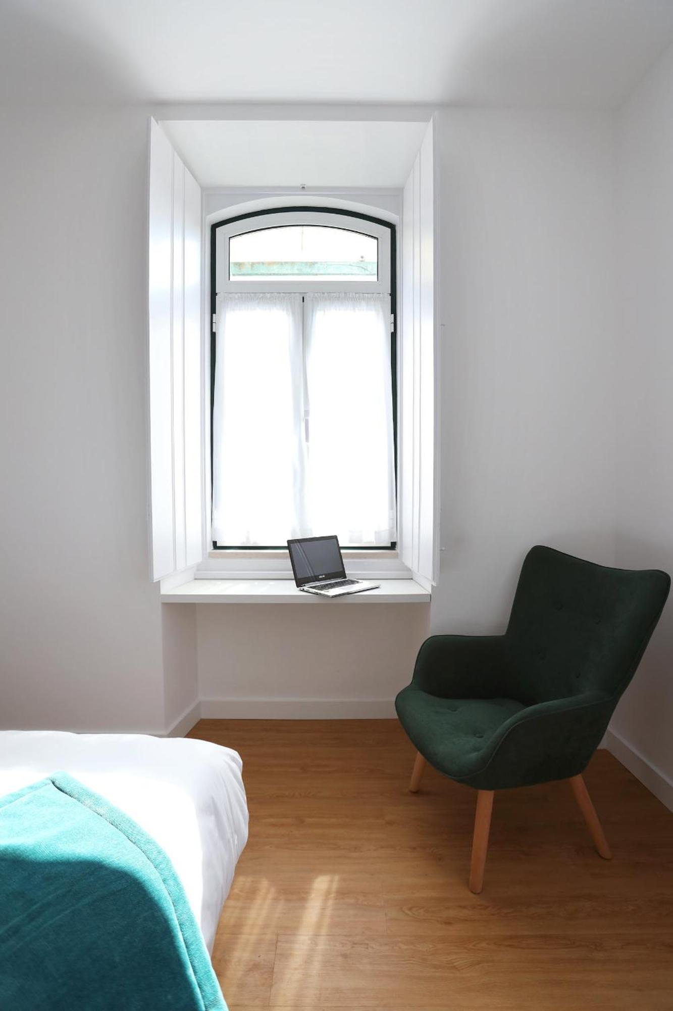 Glass Boutique - Rooms & Suites Marinha Grande Ruang foto